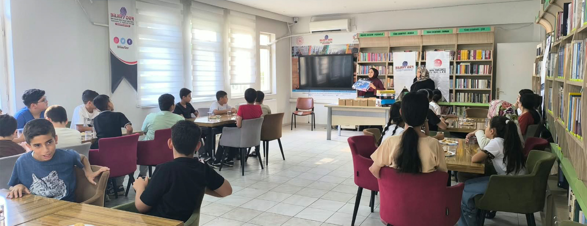 BİLİM-DER'in Pusula Projesinde Ortaokul Öğrencileri Akıl Oyunlarıyla Buluştu